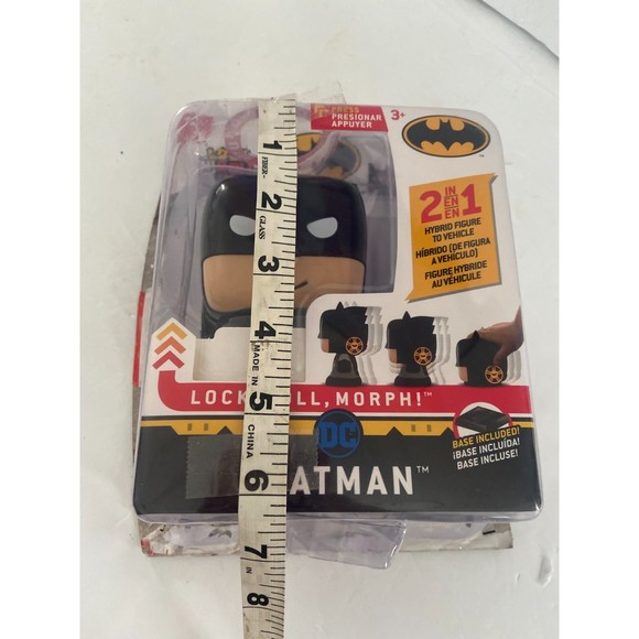 Batman Lock N' Roll 2 in 1 Hybrid Figure to Vehicle - Picture 6 of 6